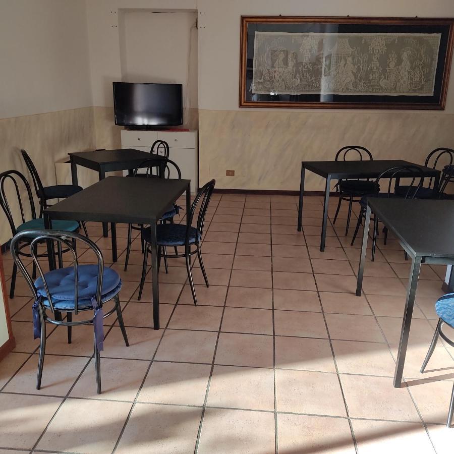 Hotel La Vela Castelnuovo Rangone Esterno foto